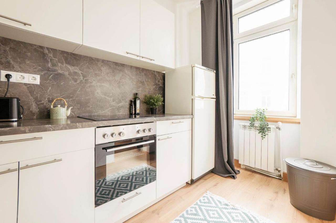 Coupledream - 10Min To City Center! Виена Екстериор снимка